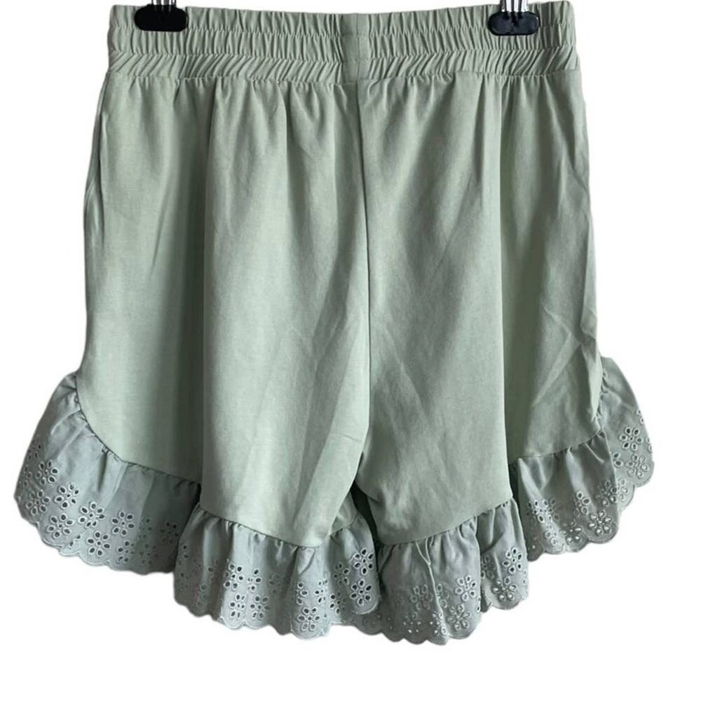Vero Moda Women Shorts S Sage‎ Eyelet Ruffle Hem Fairycore Festival Coquette